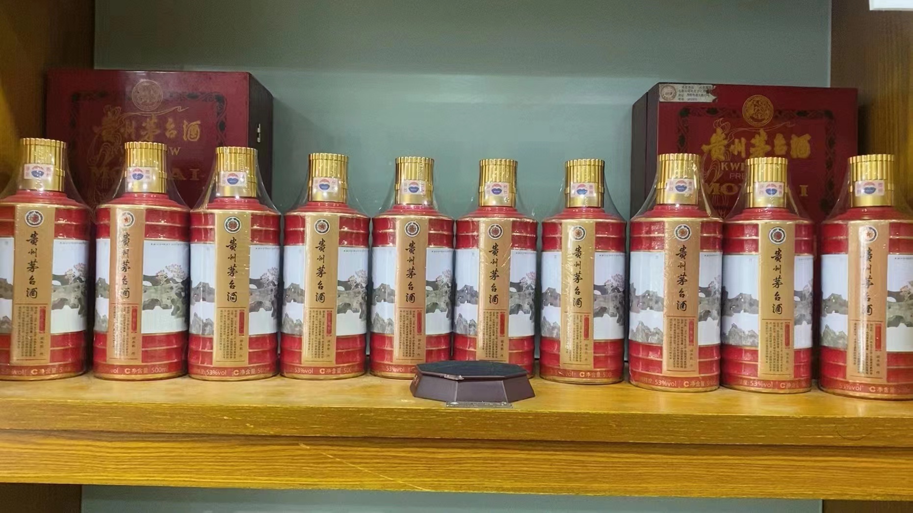 吴桥回收50年茅台礼盒多少钱（最新更新行情）